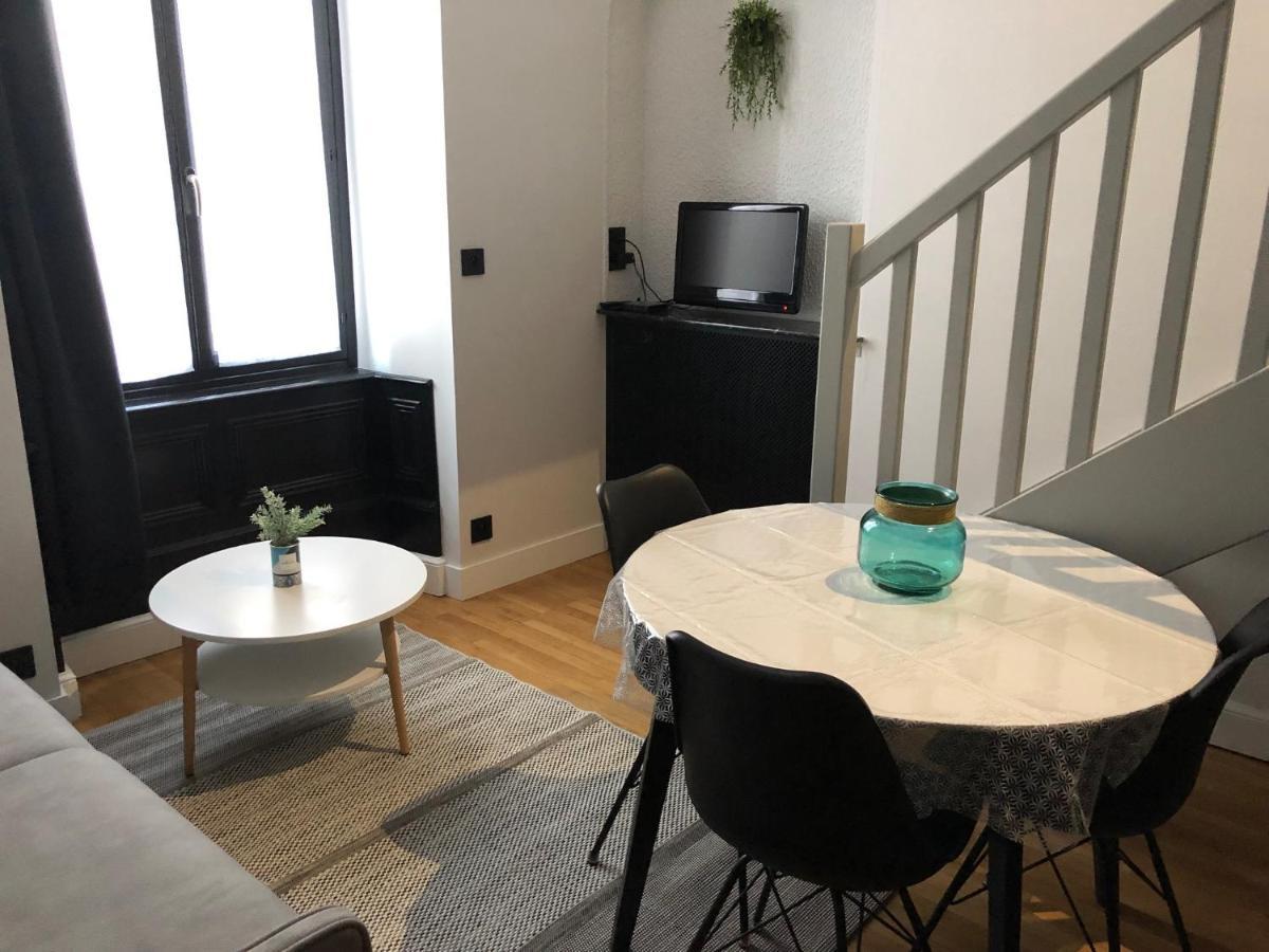 Duplex Cosy Hyper Centre Cholet Apartment ภายนอก รูปภาพ